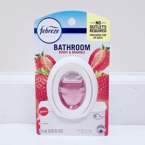 ⭐4/$15 Febreze Small Spaces Air Freshener Berry & Bramble